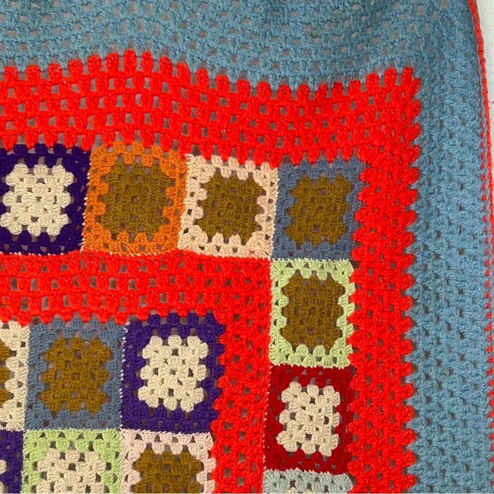 Vintage Colorful Granny Square Crochet Afghan Throw Blanket Multicolor 67 x 42